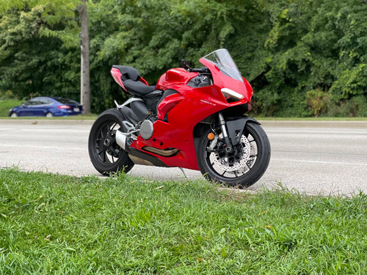 2021 Ducati V2